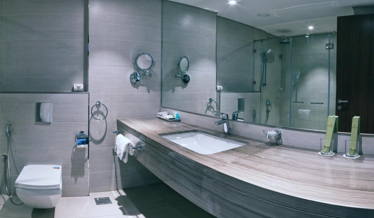 Boulevard Oman Hotel 4*